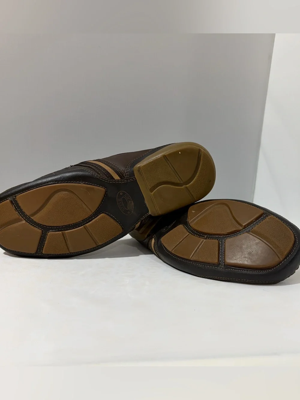 Steve Madden Men's Brown Leather Slip-On Loafers‎